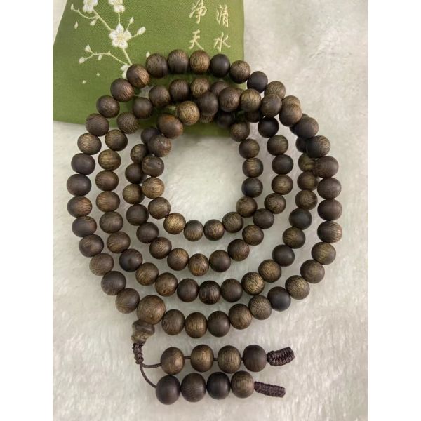 Natural Agarwood Beads Handmade Aromatic Prayer Beads Suitable for Meditation and Spiritual Practices
