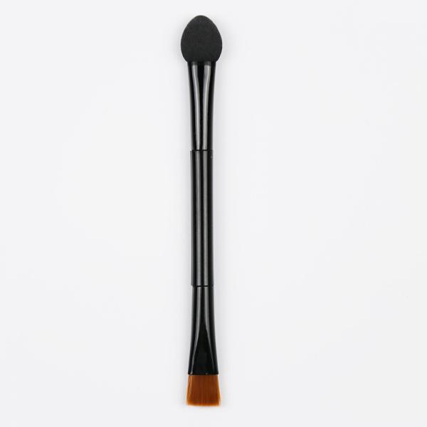 Mini Makeup Kit Eyeshadow Makeup Brushes With One Sponge Head Plastic Handle