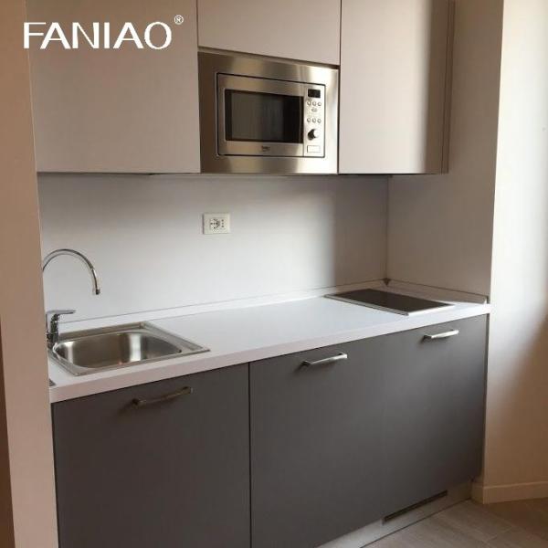 Кухонный шкаф для гостиниц