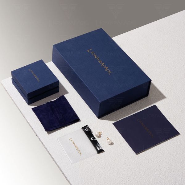 Coffret cadeau de bijoux en gros avec couvercle rabattable magnétique, sac en velours et carte, emballage durable en vrac