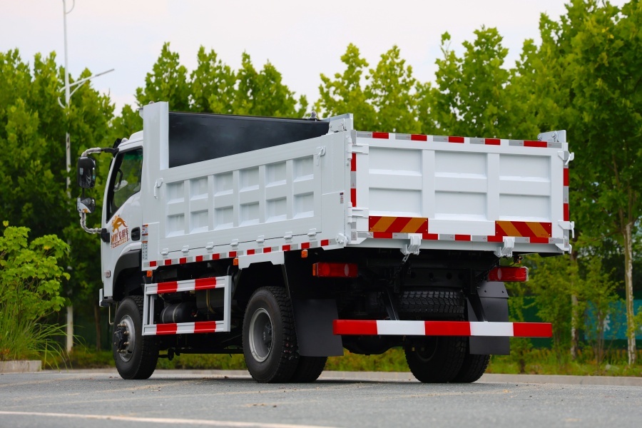 4WD Flathead Off-Road Dump Truck For Papua New Guinea Mountain Transport