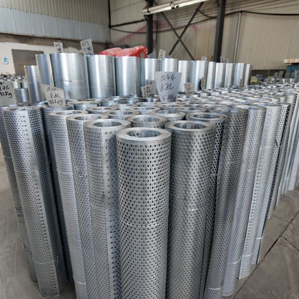Galvanized Perforated Mesh Roll Special for Partition Decoration