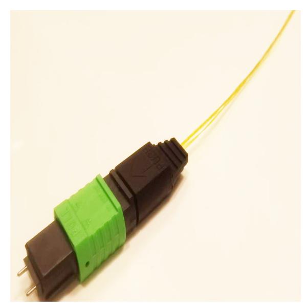 G657A1 Fibre avec revêtement de polyimide à haute température personnalisé câble MPO à haute température MTP MPO Fibre optique Relay Jumper