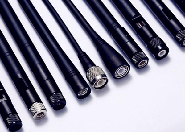 L dobra 868MHZ o conector macho alto do ganho SMA da longa distância da antena SMA