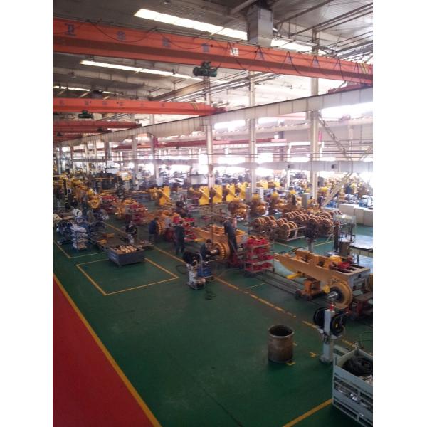 RP453L Road Building Equipment XCMG Road Paver 4.5m Wheeled Asphalt Concrete Paver