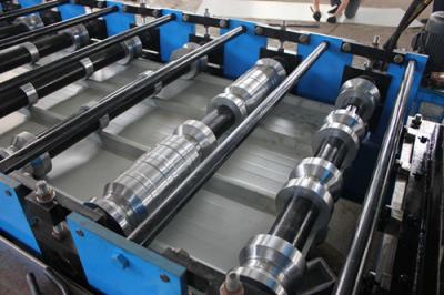 Rolo de aço galvanizado do painel do telhado que forma a fase 380V da máquina 3