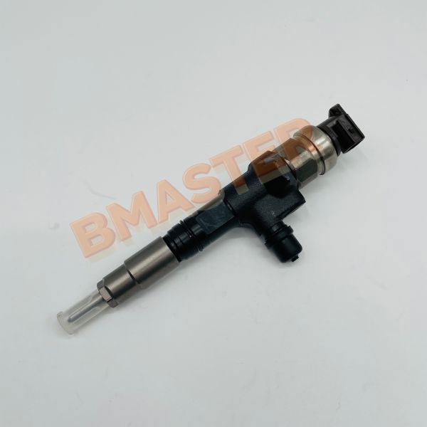 Fuel Injector 1J783-53051 For A65-T Engine KX040-4S2 Excavator With 6 Months Warranty