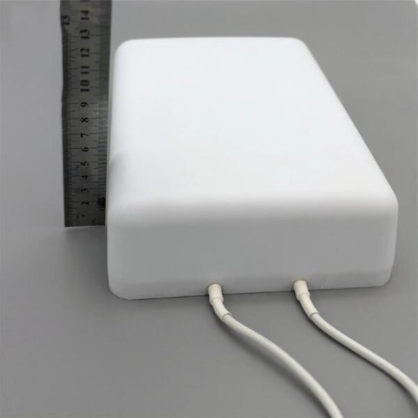 High Quality 800-2700MHz Outdoor White ABS WiFi Antenna Dualband Panel Antenna MIMO Directional Antenna