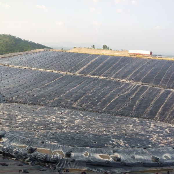Anti Slip Hdpe Textured Geomembrane Slope Protection  Waterproof Geomembrane Liner