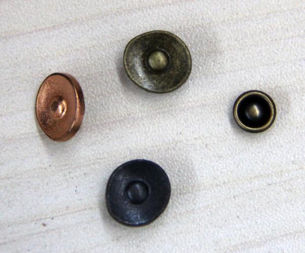 Metal Rivet Custom Clothing Buttons Flat / Brass 3D For Garments