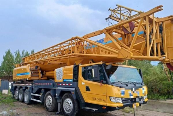 Crane de camion mobile de type Xc Mg à chaud 100 tonnes Hauteur maximale de levage 40m Certifié ISO9001