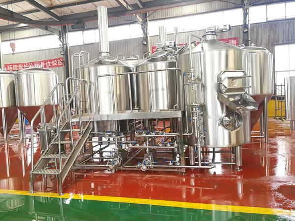 Steam / Gas Heated Brewhouse Beer Brewing Machine Semi Automatic Control