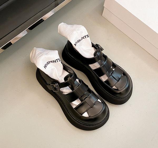 Two Layer Cowhide Girls School Shoes College Style Hollowed Out Sandals