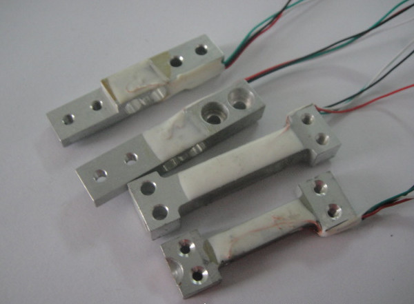 耐久 7*9.8*6 Ntc の温度検出器の低い範囲の荷重計 0.5kg