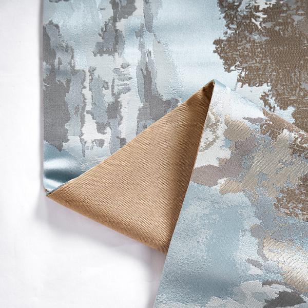 Comfortable Cushion Hotel Bed Runner For 5 Star Hotel Geometric National Standards