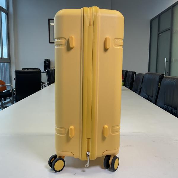 Simple Style Business Travel Suitcase with Lightweight PC Material and OEM Service