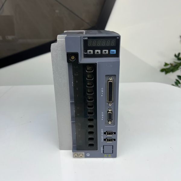 Precision AC Servo Drive with 2500PPR Incremental Encoder and PWM Sine Wave Vector Control for Position Control