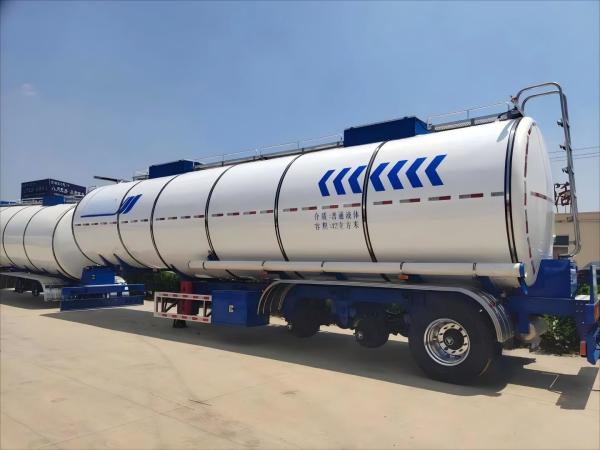 CIMC Latest Process High-Strength Steel Three-Axle Oil Tanker Semi-Trailer New Condition Pressure Vessei Tank