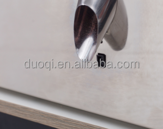 Операционная модель сенсорного педаля наполнения переключателя для наполнения небольшим порошком в гостиницах