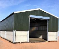 Abri pour le bétail Ferme laitière grange Structure en acier Abri pour bovins vivants