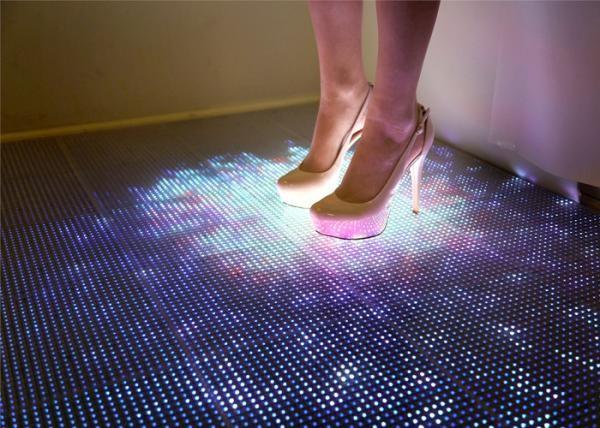High Refresh Rate Design P7.81 Interactive LED Floor Tile