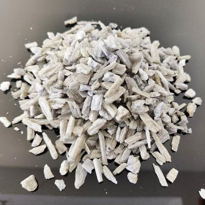 Surface Deburring Fused Mullite Grits Molten Mullite Sand 70-79% Al2O3