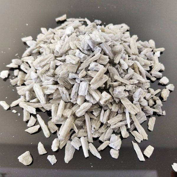 Surface Deburring Fused Mullite Grits Molten Mullite Sand 70-79% Al2O3