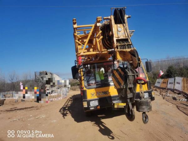 Cane de camion d'occasion de 35 tonnes de haute qualité et 4 numéros de puits à Guangzho