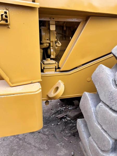 Chargeur à roues d'occasion Cat 966f à vendre