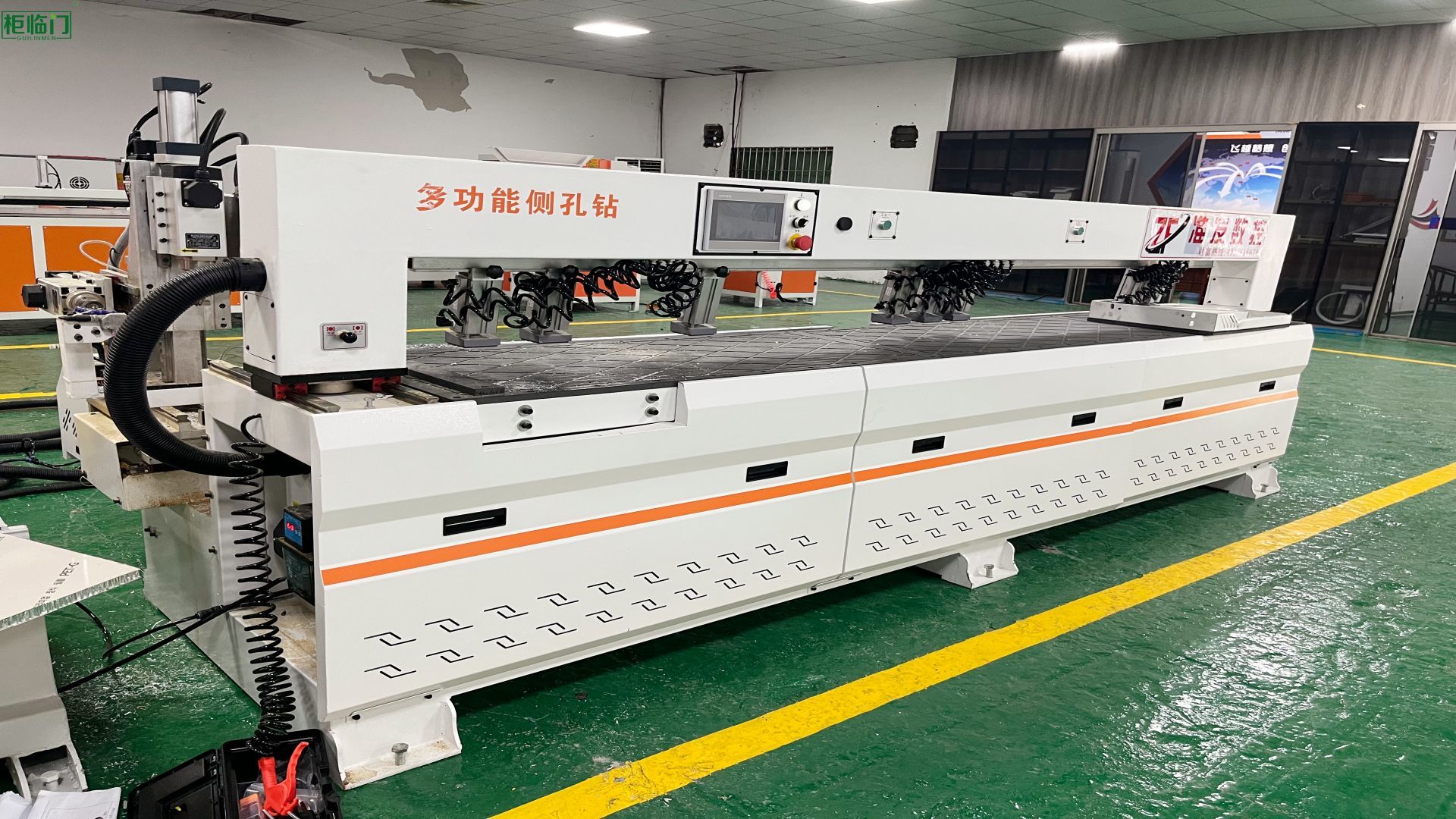 Multifunctional Three Axis CNC Side Hole Drilling Machine