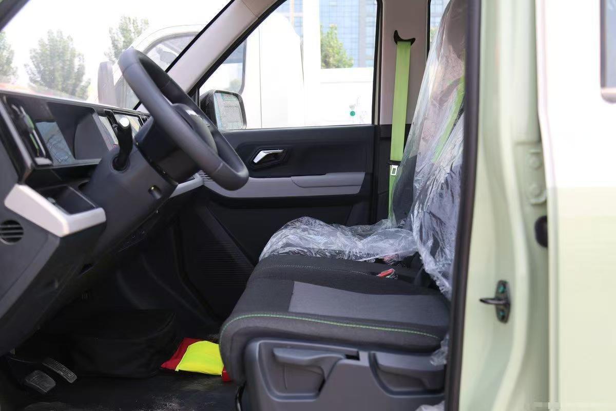 4x2 Double Cab Electric Stake Truck - urban delivery electric vehicle - light electric cargo truck
