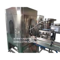 máquina tampando do parafuso 2000pcs/Hour automático com correia transportadora