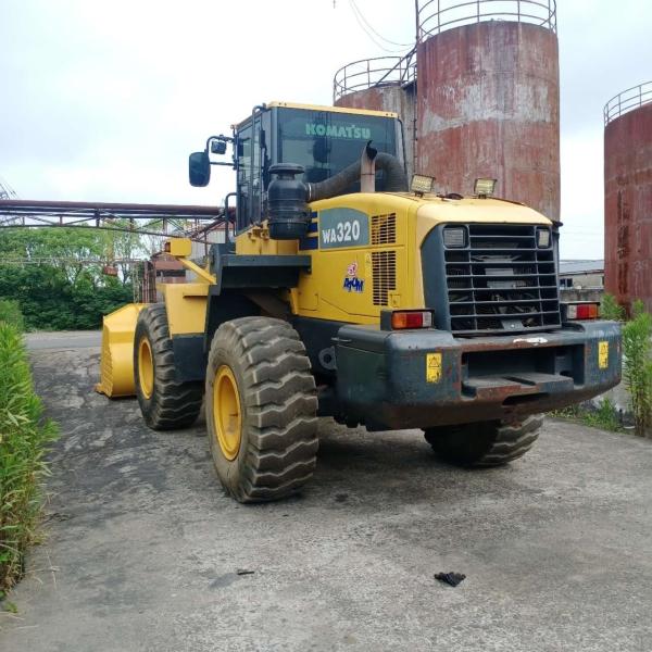 96KW Used Japan EPA Engine WA320 Hydraulic Wheel Loader Komatsu WA320-5 Original Paint