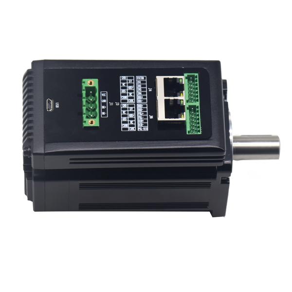 1 kg de refroidissement par air Servo-entraînement DC Courant nominal 10a Courant de pointe 30a Conception compacte
