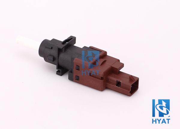 Replacement brake light switch OE 46742976/ 1 590 786 for FIAT/FORD