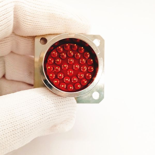 Y3A Series 32 Pin Circular Aviation Connector With Four-Hole Flange Socket Y3A-1832ZJ10 