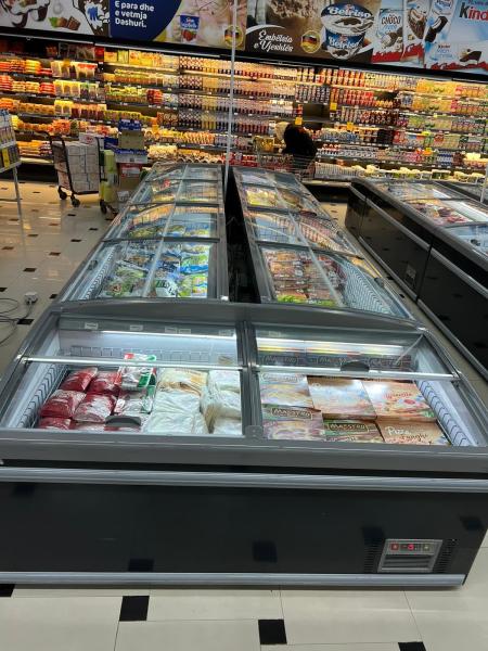 Big Capacity Glass Door Chest Freezer With Automatic Defrost R290 Refrigerant