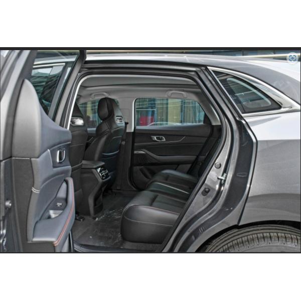 CHANGAN UNI-K   2021 2.0T делюкс место среднее SUV двери 5 версии 5