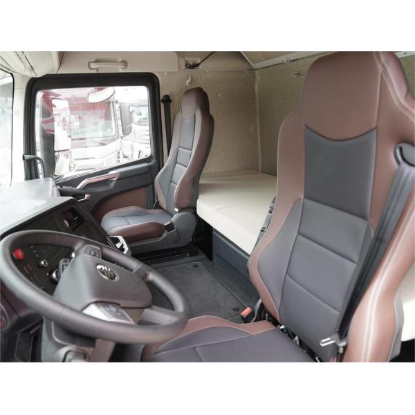 Strong Used Truck Tractor FAW Jiefang J7 6*4 4*2 CNG LNG Diesel Dump Tipper Light Truck
