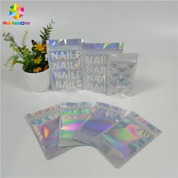 Mylar lustroso compõe a janela holográfica do espaço livre da folha do saco cosmético do organizador com o logotipo feito sob encomenda