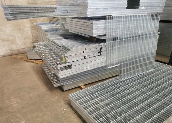 Anti Corrosion Steel Driveway Grating 1250mm Width For Chemical Plants