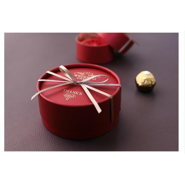 Logo personnalisé Emballage de truffe recyclable Carton rond Boîte de chocolat Favourites Cadeau Pour Souvenirs de Mariage