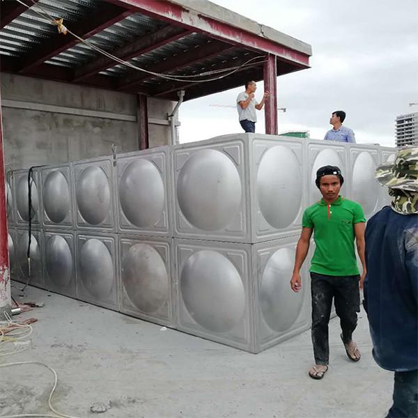 Tanque de água 304 isolado de aço inoxidável para a fonte médica/da vida água