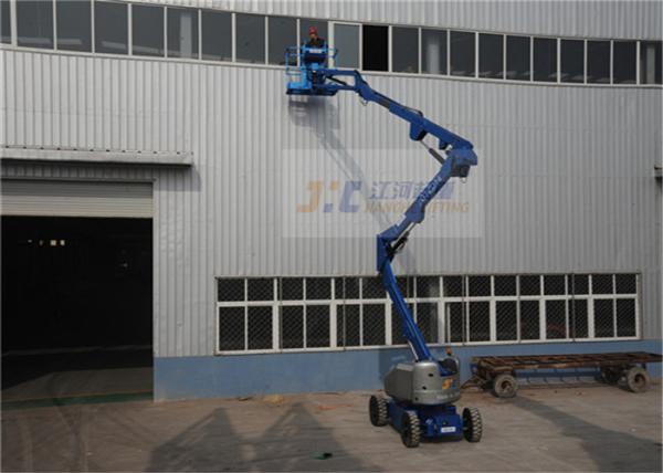 Accurate Knuckle Boom Lift , Narrow Boom Lift High Micro Motion Performance