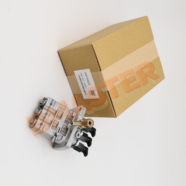 Fuel Injector Pump 104134-3070 Precision-Machined For D403D Engine Fuel Efficiency
