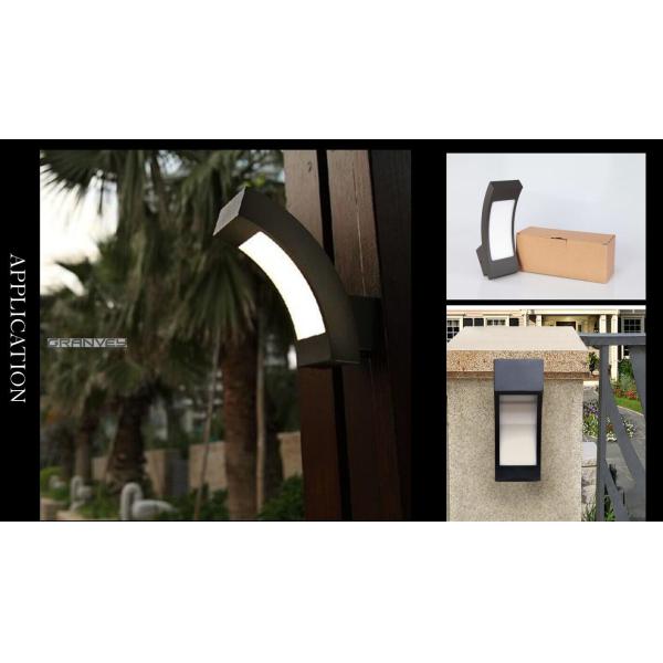 Decorative Vertical 10W Waterproof LED Outdoor Wall Lights For Garden Using