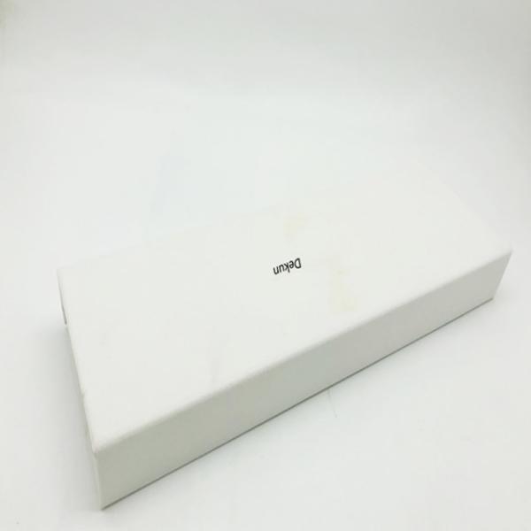 Christmas Cardboard Chocolate Box Recyclable Magnetic Closure Custom