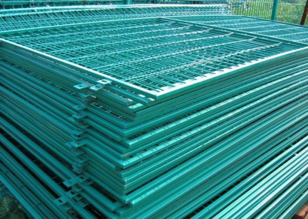 School / Highway Welded Wire Mesh Fence Panels With Vandal Resistant