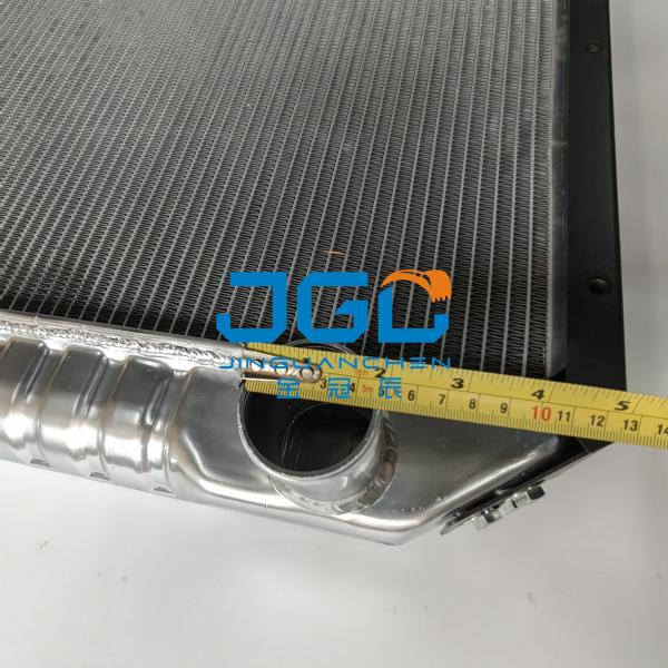 Excavator Accessories E320B Water Tank Radiator Engineering Machinery Accessories