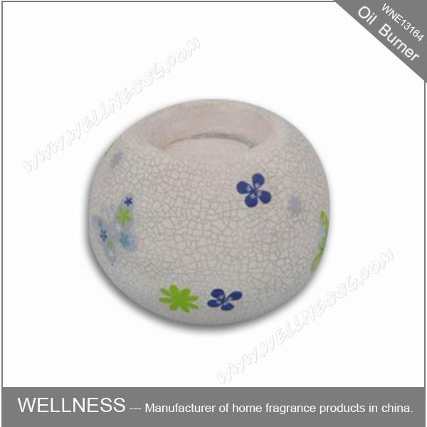 Beautiful Design Ceramic Fragrance Oil Burner Egg Shaped , Pattern Exposure